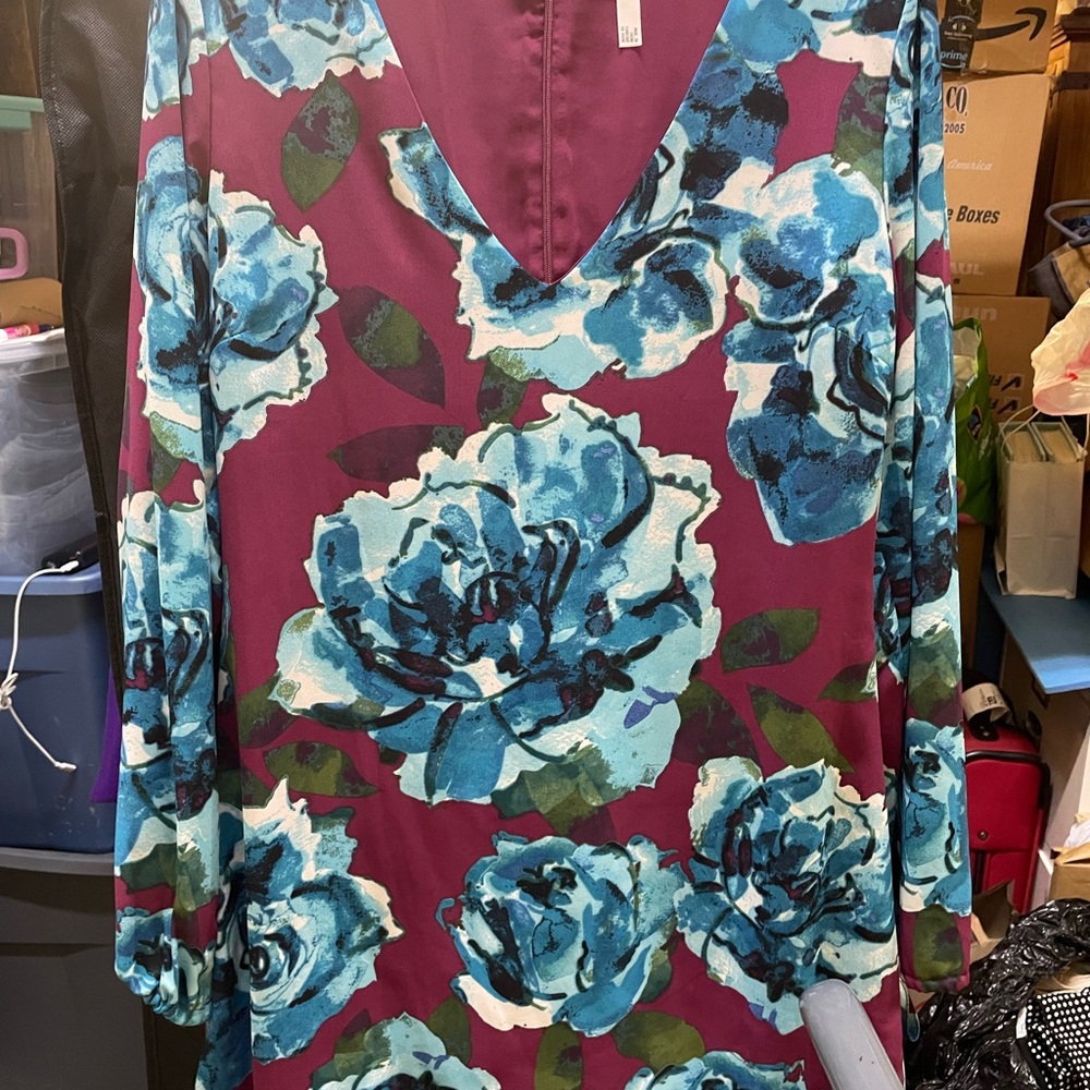 Leith Magenta Dress with Blue Accents floral v neck zips in bk nwt